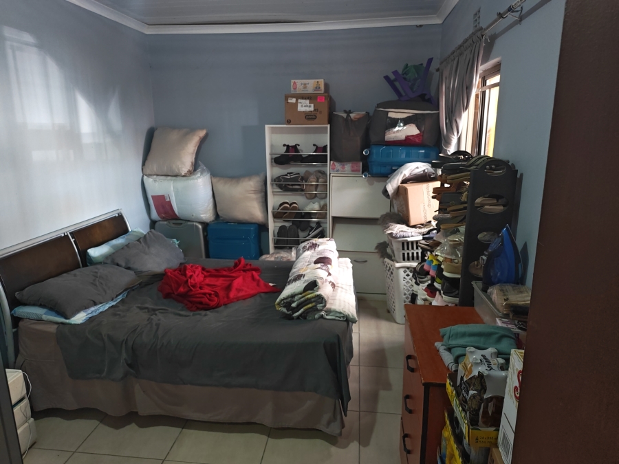 3 Bedroom Property for Sale in Nomzamo Western Cape